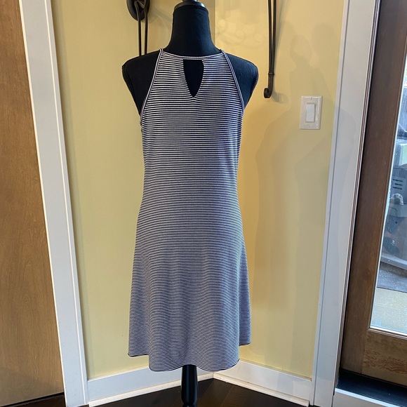 VERO MODA striped dress 👗 - Picture 3 of 5